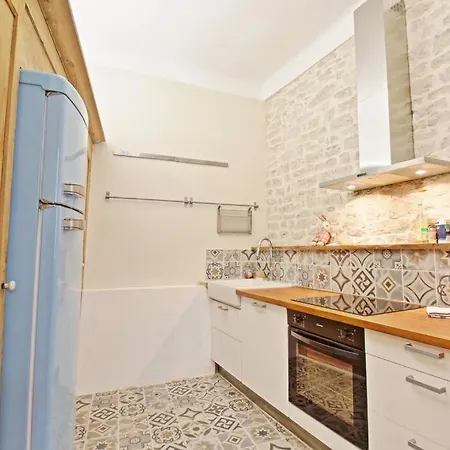 L'hausmannien - Parking - Centre Apartment *