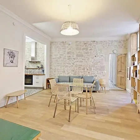 Apartment L'hausmannien - Parking - Centre