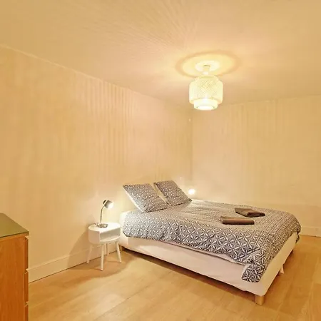 Apartment L'hausmannien - Parking - Centre *